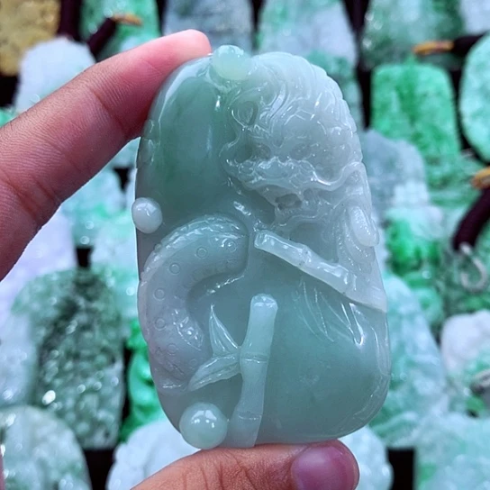 翡翠未镶嵌吊坠(不含链)