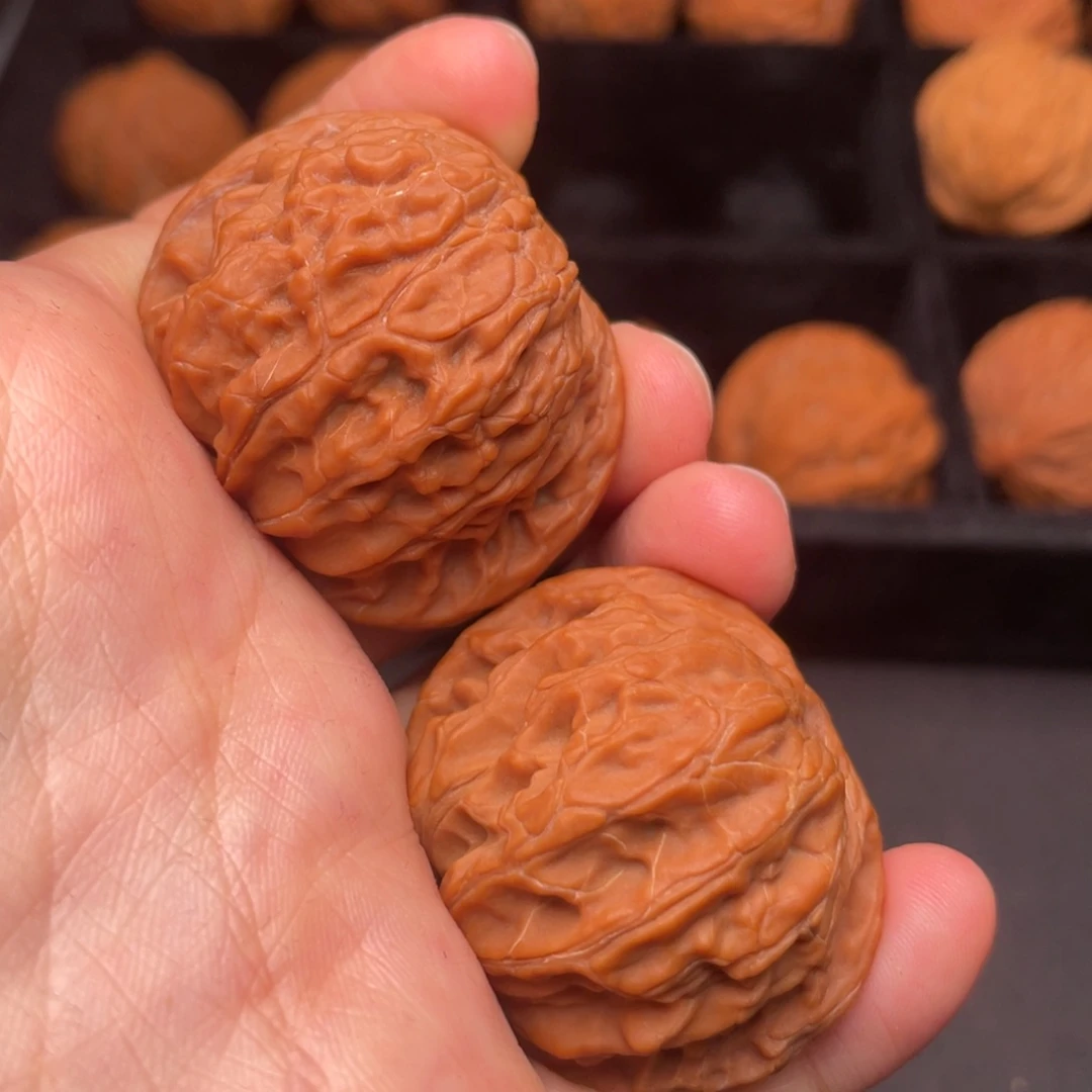 文玩核桃吊坠秦岭野生文玩核桃