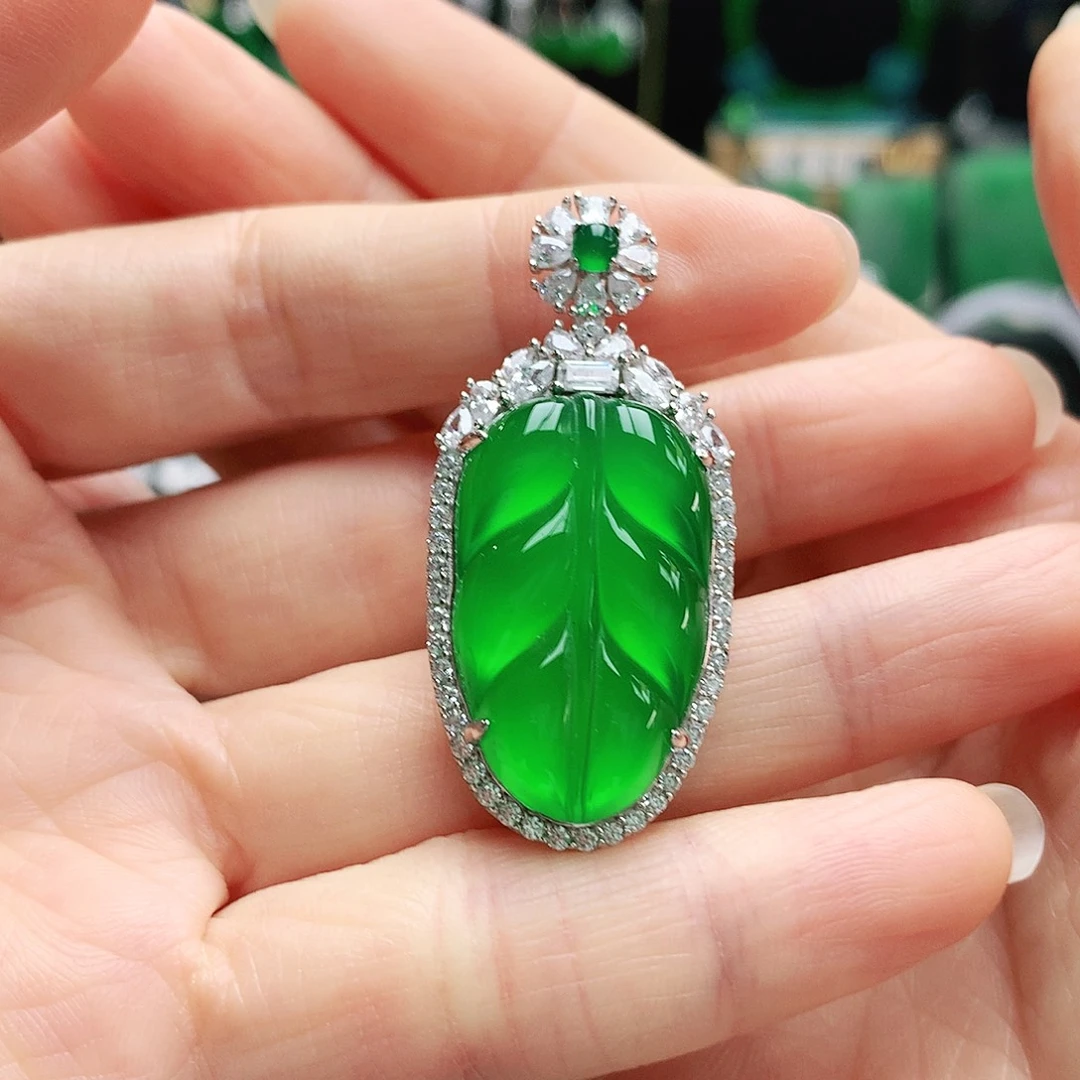 玛瑙/玉髓银S925镶嵌吊坠