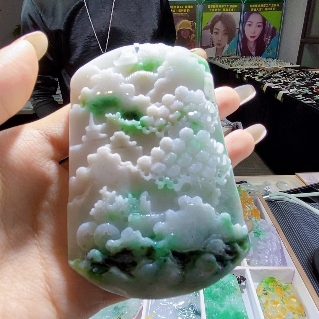 颈饰未镶嵌翡翠翡翠