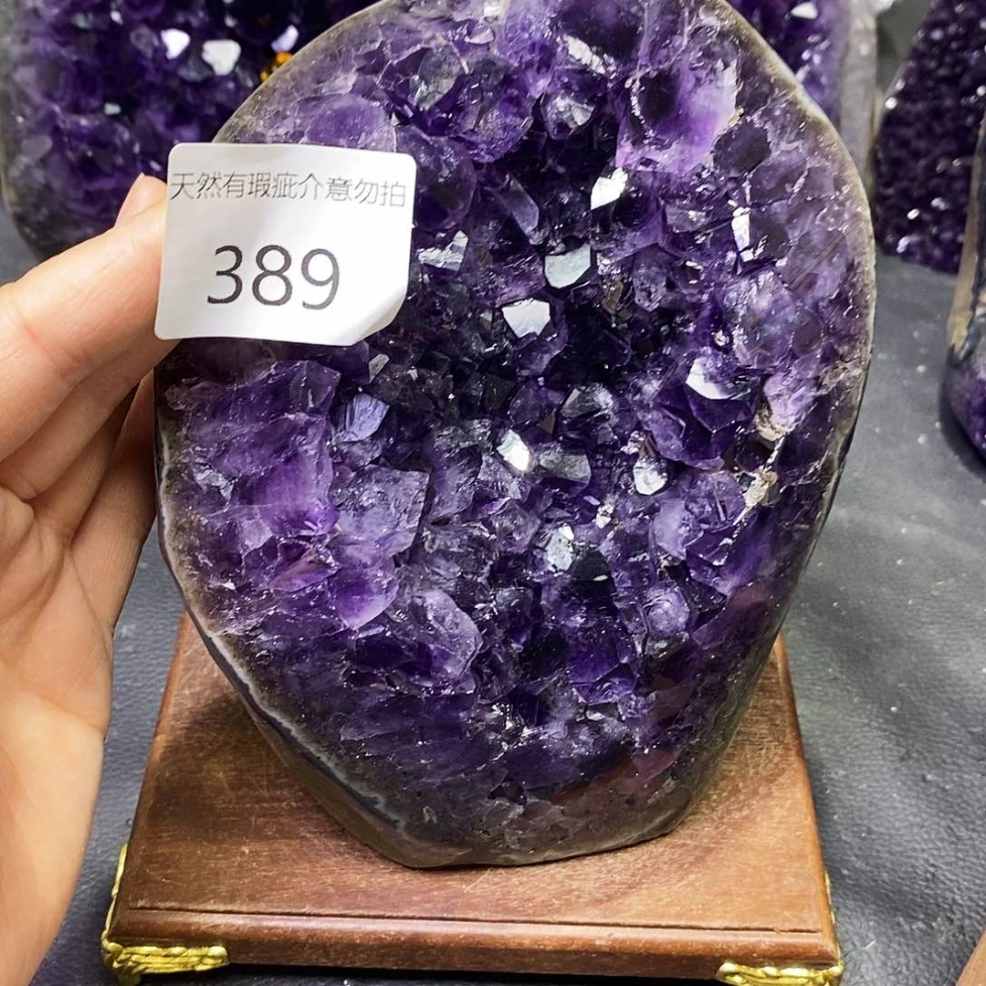 未镶嵌水晶大型摆件（非配饰）