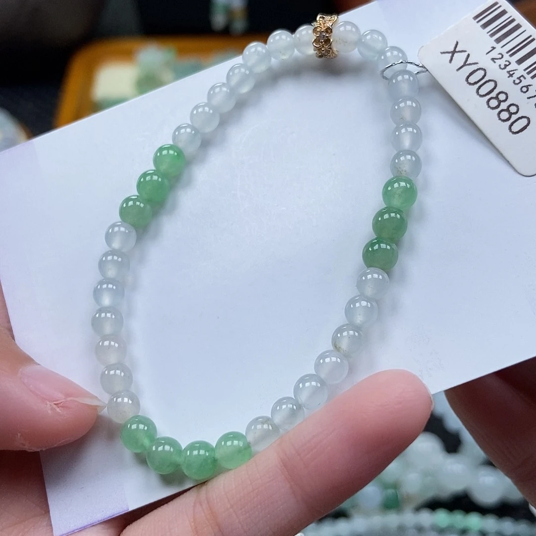 未镶嵌挂件翡翠闪