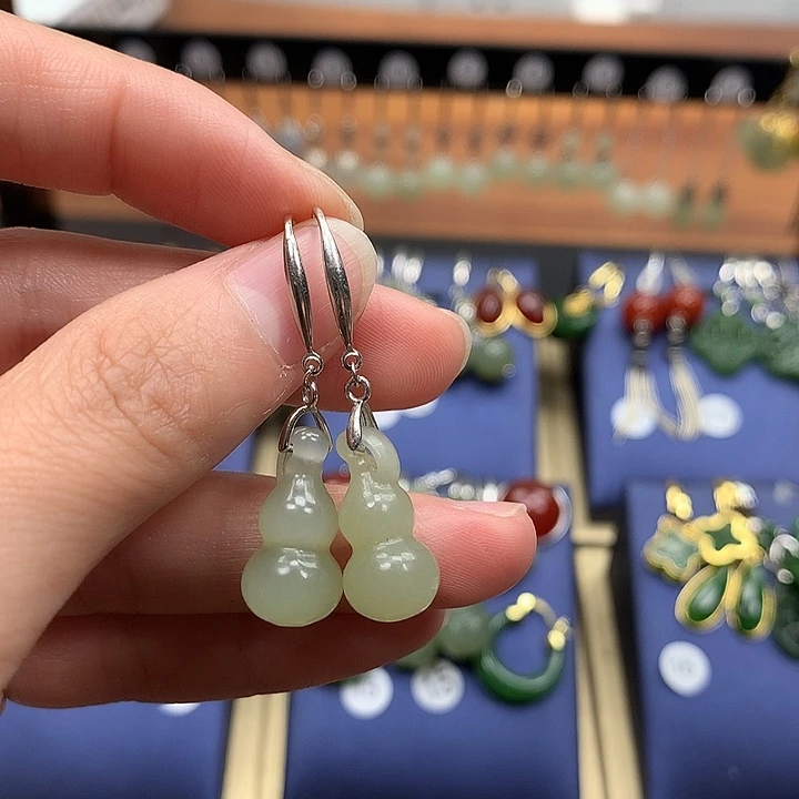 和田玉银S925镶嵌耳饰葫芦18左右晴水