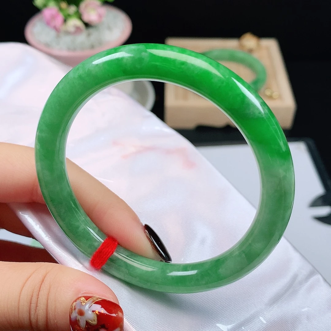 翡翠未镶嵌手镯1491