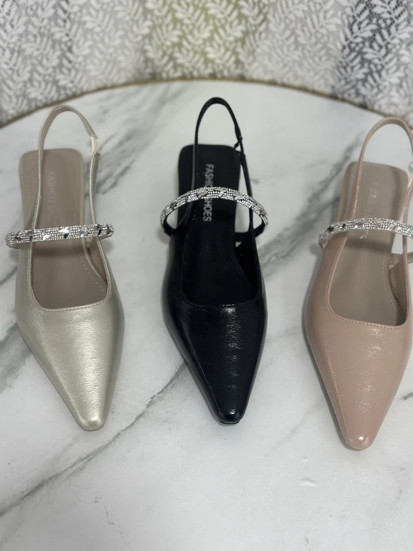 2025夏季搭扣细跟凉鞋潮流高跟鞋女