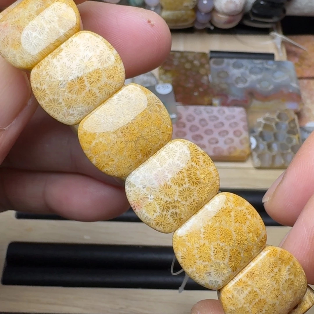 硅化玉未镶嵌纯天然色有机玉石保真色