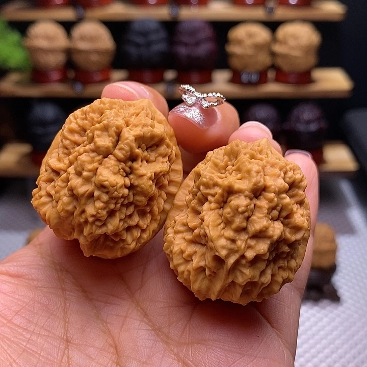 文玩核桃把件金麒麟33