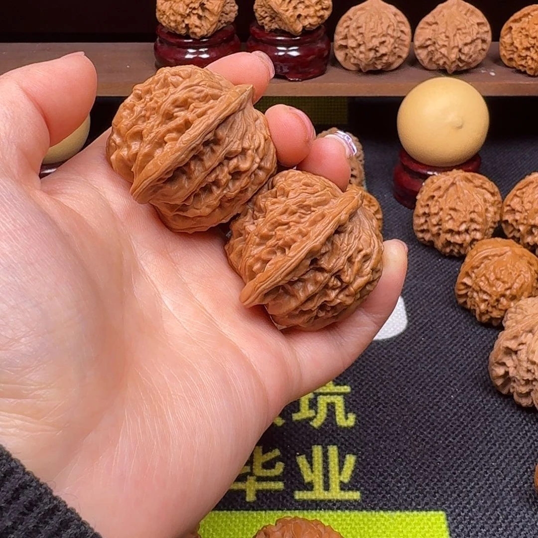 文玩核桃吊坠42四座楼