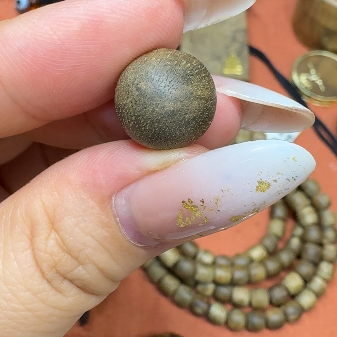 大叶紫檀（黑酸枝木类）