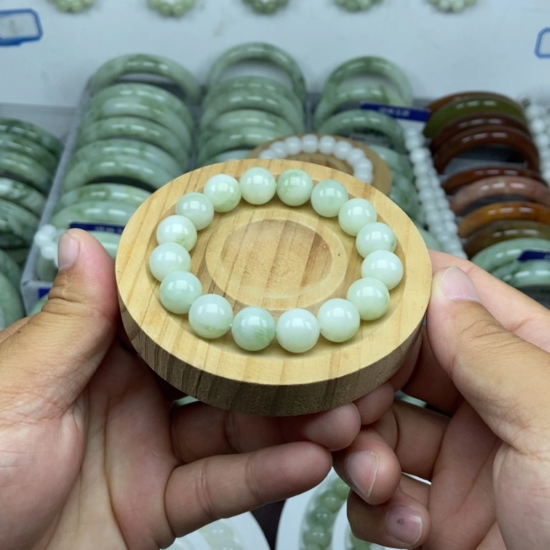 未镶嵌蛇纹石玉手链