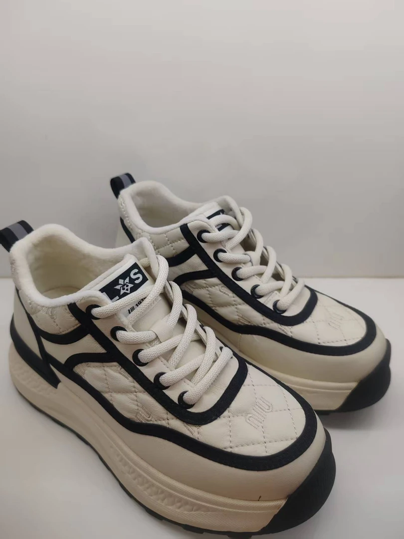 新款气质休闲百搭女士[2棉]休闲鞋A/TM/8072-1