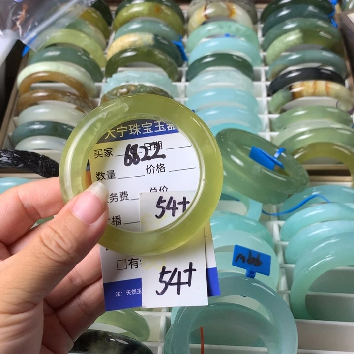 未镶嵌蛇纹石玉手镯6822