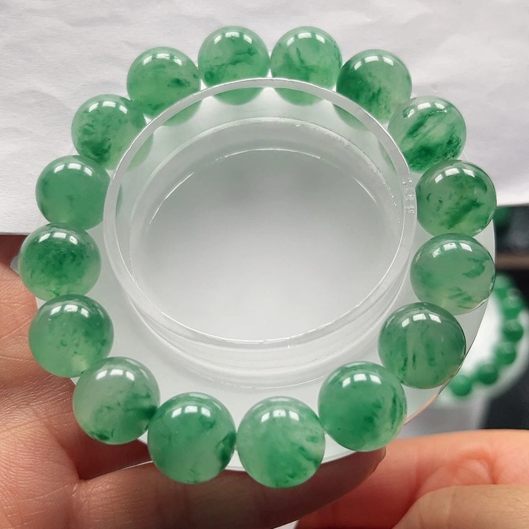 石英质玉手串未镶嵌被****寞手串13