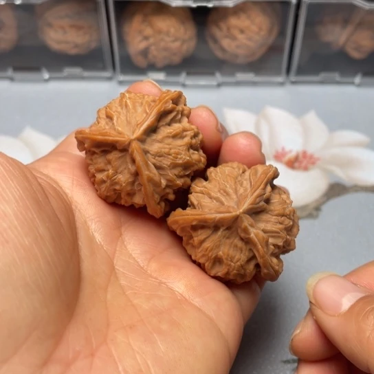 【闪购商品】把件文玩核桃盘山……