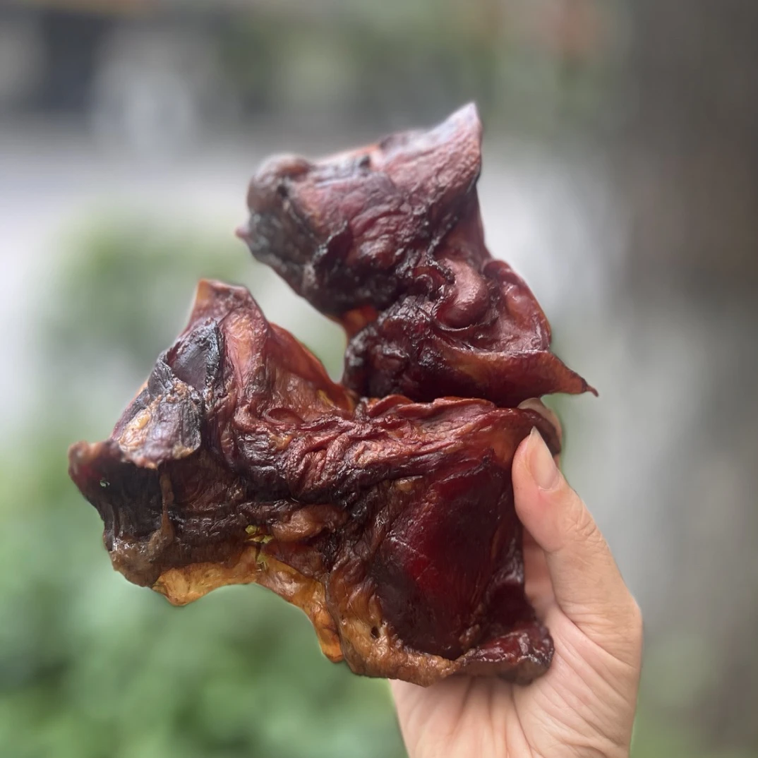 湖南特产农家腌制柴火腊猪喉地道腊味下酒菜