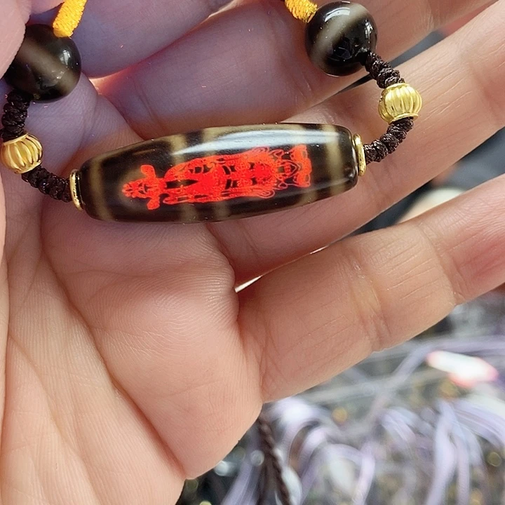 玛瑙/玉髓颈饰合金