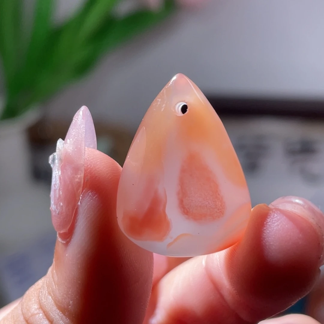 南红玛瑙未镶嵌挂件8724