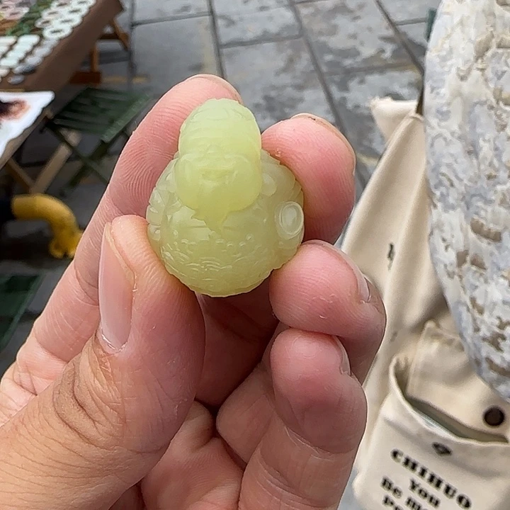 颈饰未镶嵌和田玉新疆黄口