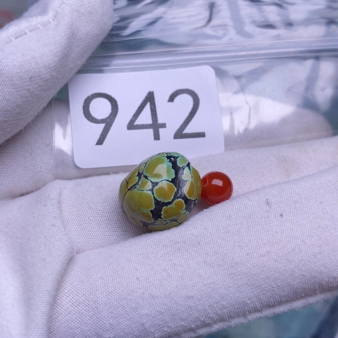 南红玛瑙未镶嵌珠宝半成品