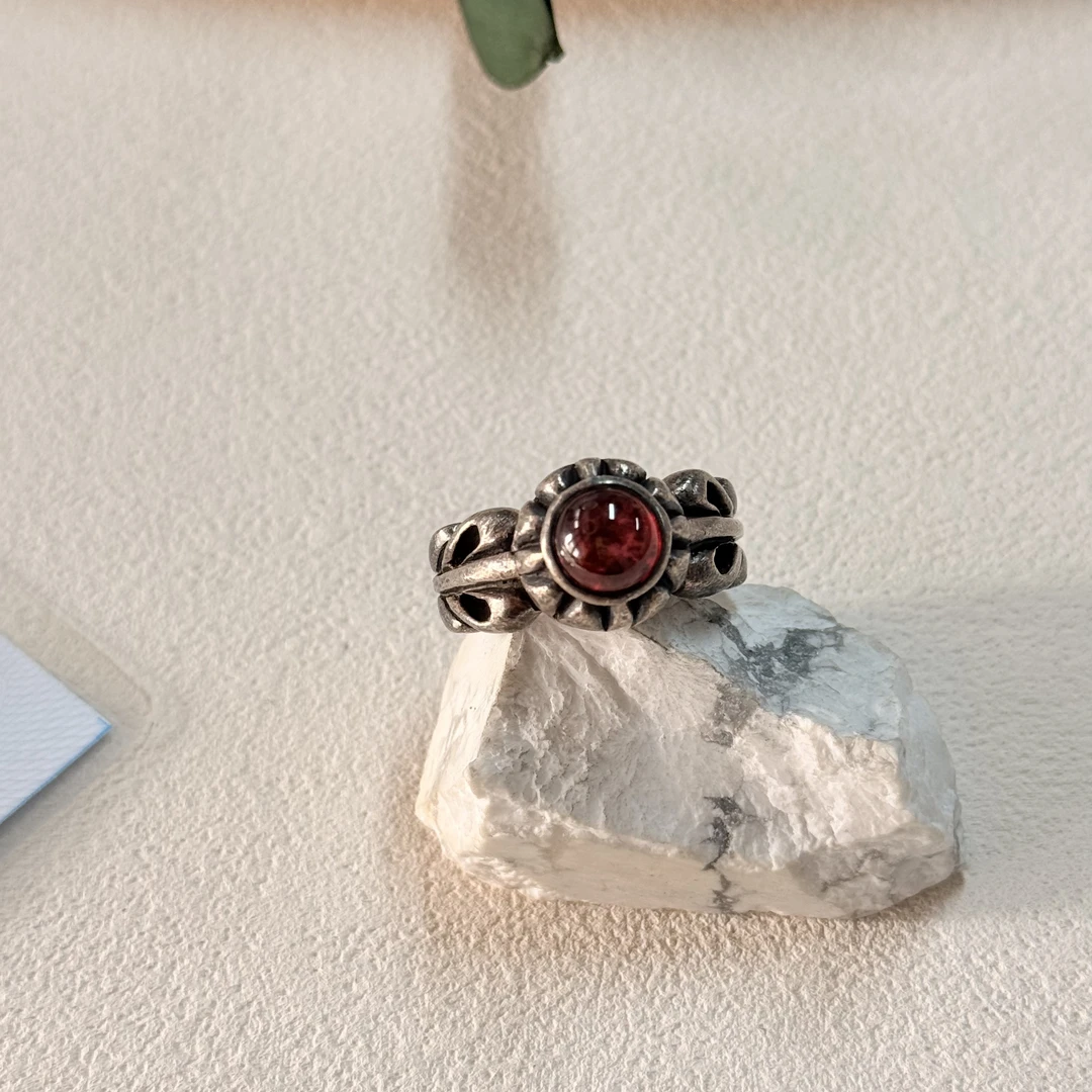 90新  【六六中古】孤品银925石榴石戒指aj4859港23欧62