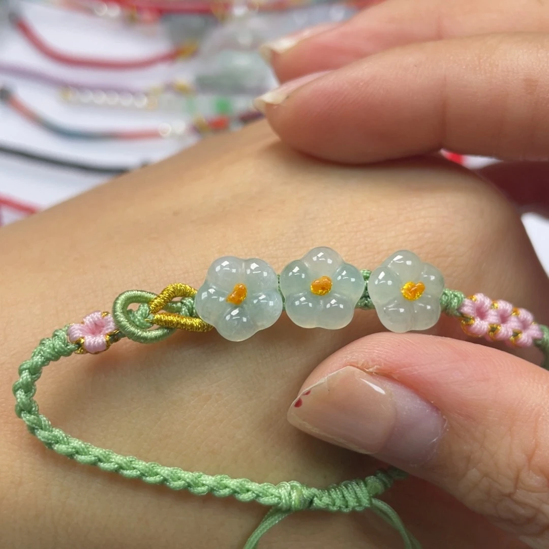 翡翠未镶嵌手绳89099999