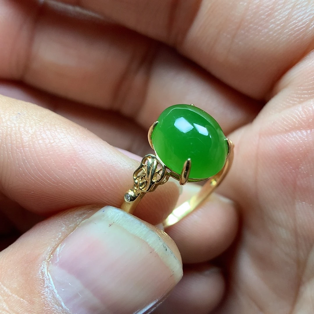 和田玉（碧玉）戒指18K金镶嵌8×10