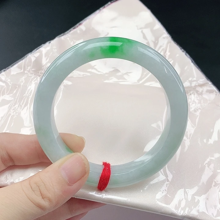 翡翠手镯未镶嵌翡翠842