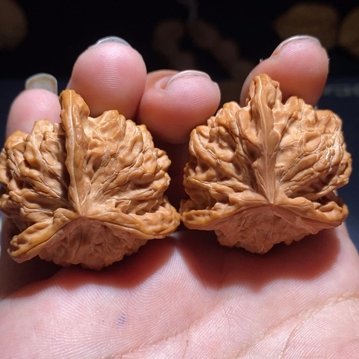 吊坠文玩核桃盘山