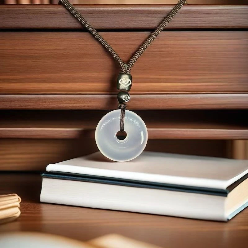 天然玉髓平安扣玉石高冰送人送礼吊坠多样性发货