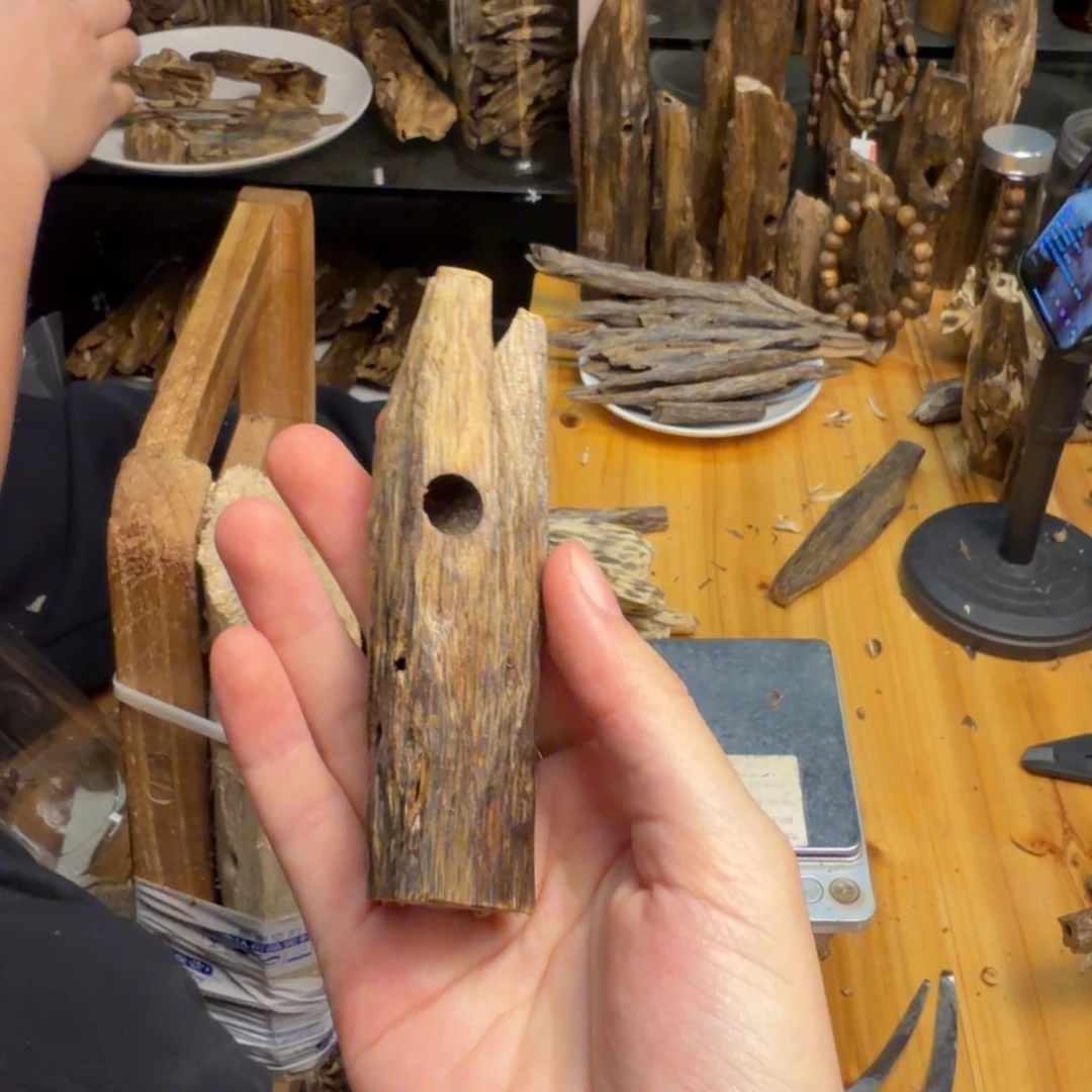 沉香沉香碎屑千里香块料26克