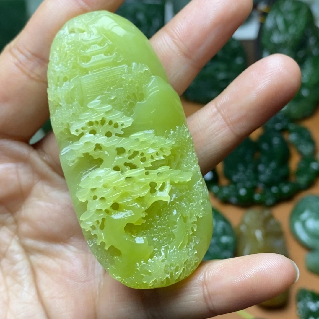 和田玉未镶嵌颈饰