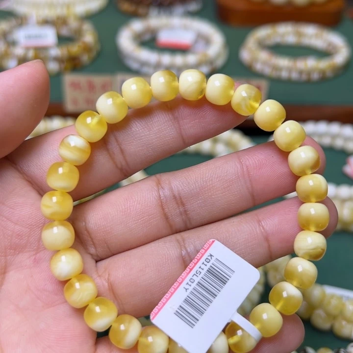 蜜蜡未镶嵌珠宝奇石