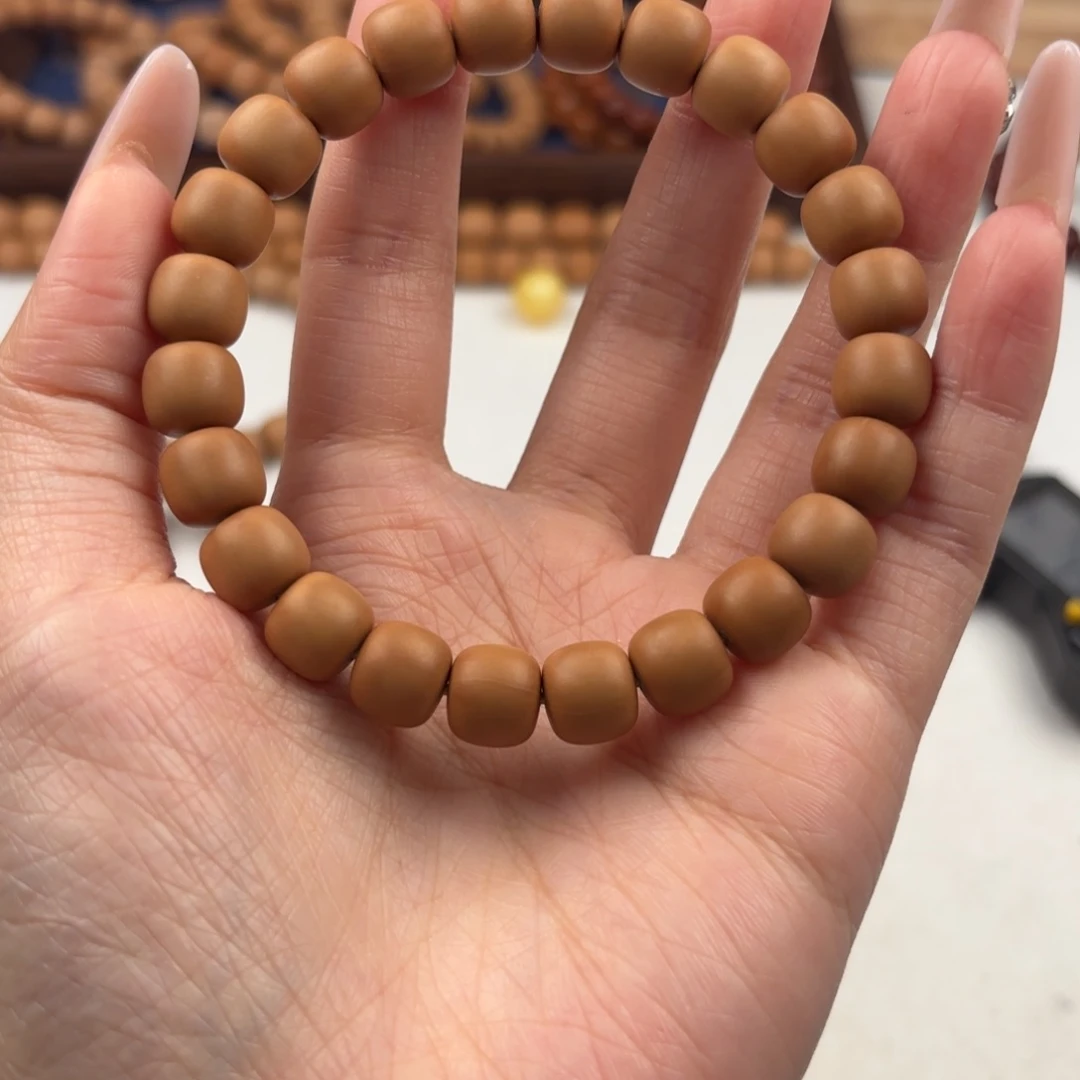 猴头核桃手串全品无暇老型10左右福利价
