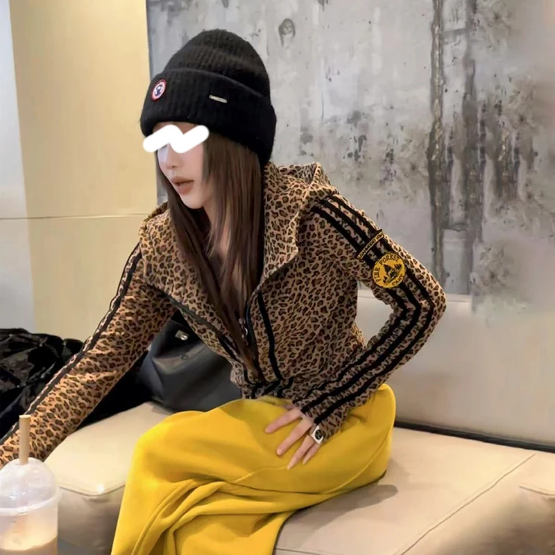 设计款豹纹连帽卫衣女款春季韩系高级感休闲开衫外套洋气减龄上衣