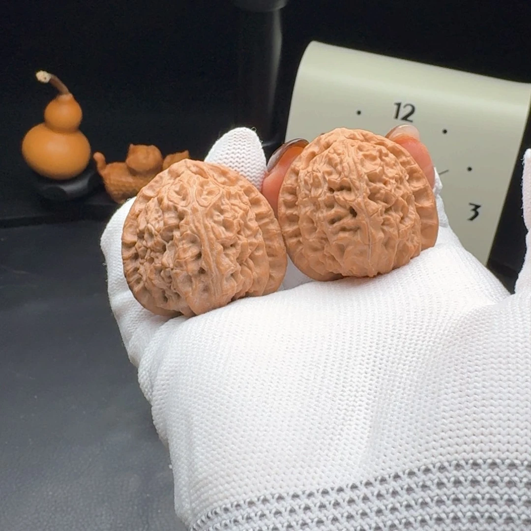 文玩核桃把件37+三角白