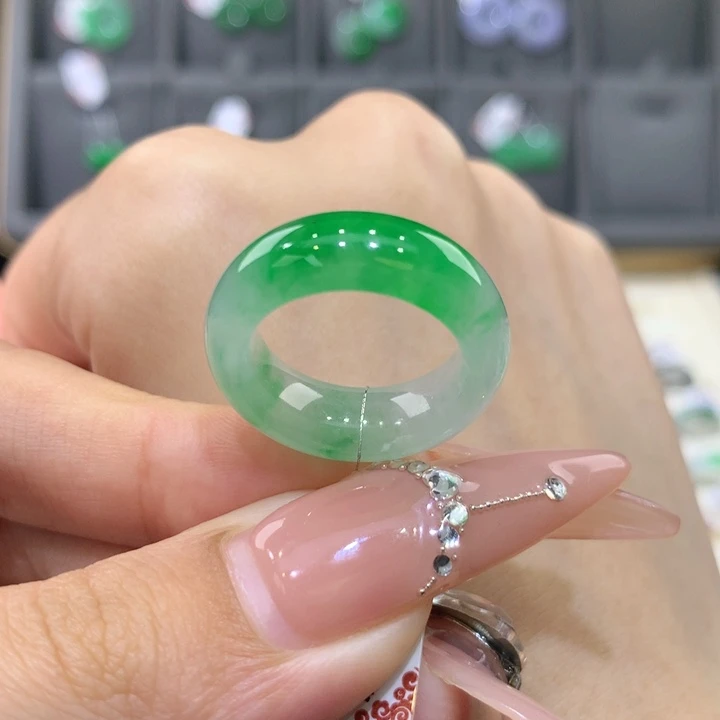 未镶嵌戒指翡翠10