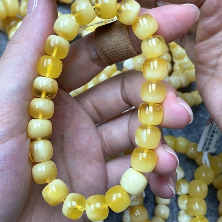 琥珀未镶嵌珠宝奇石9