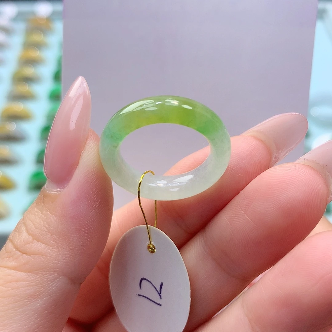 未镶嵌戒指翡翠12圈