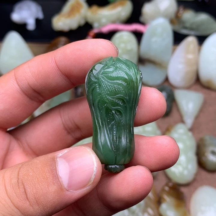 和田玉（糖玉）未镶嵌颈饰