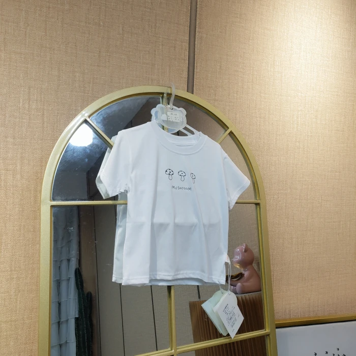 AM258     宝宝白色满印纯棉短袖T恤