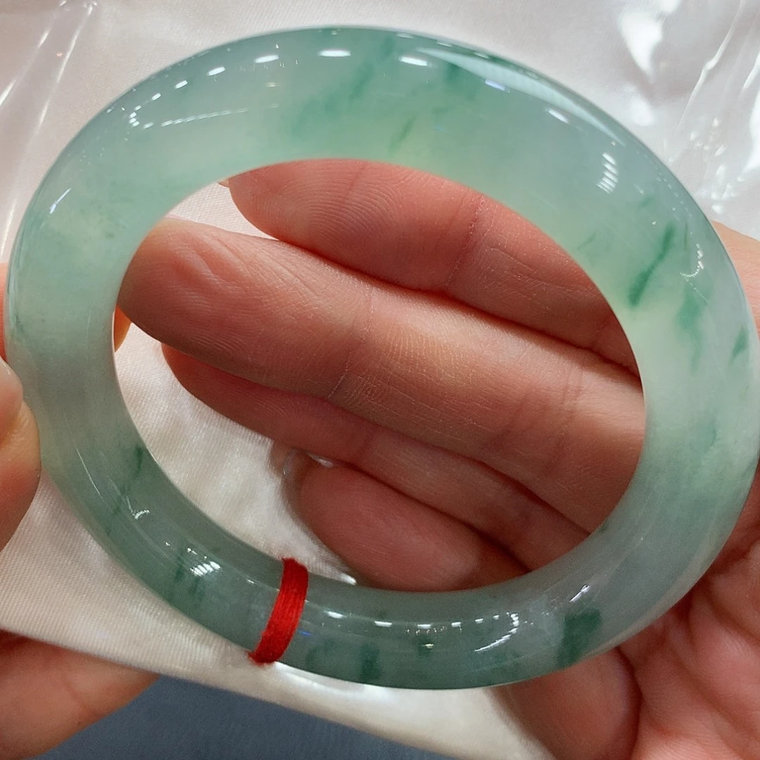 翡翠未镶嵌手镯54.5圆条两天鉴赏