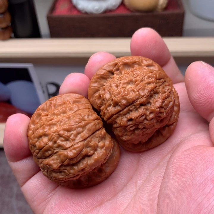 文玩核桃把件摆***忆血麒麟