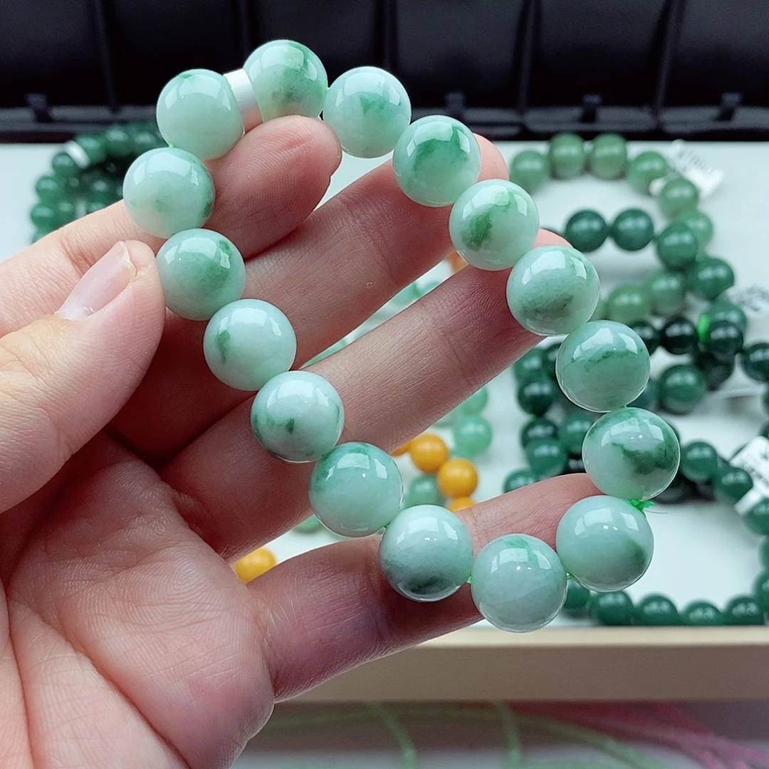 翡翠未镶嵌毛衣链