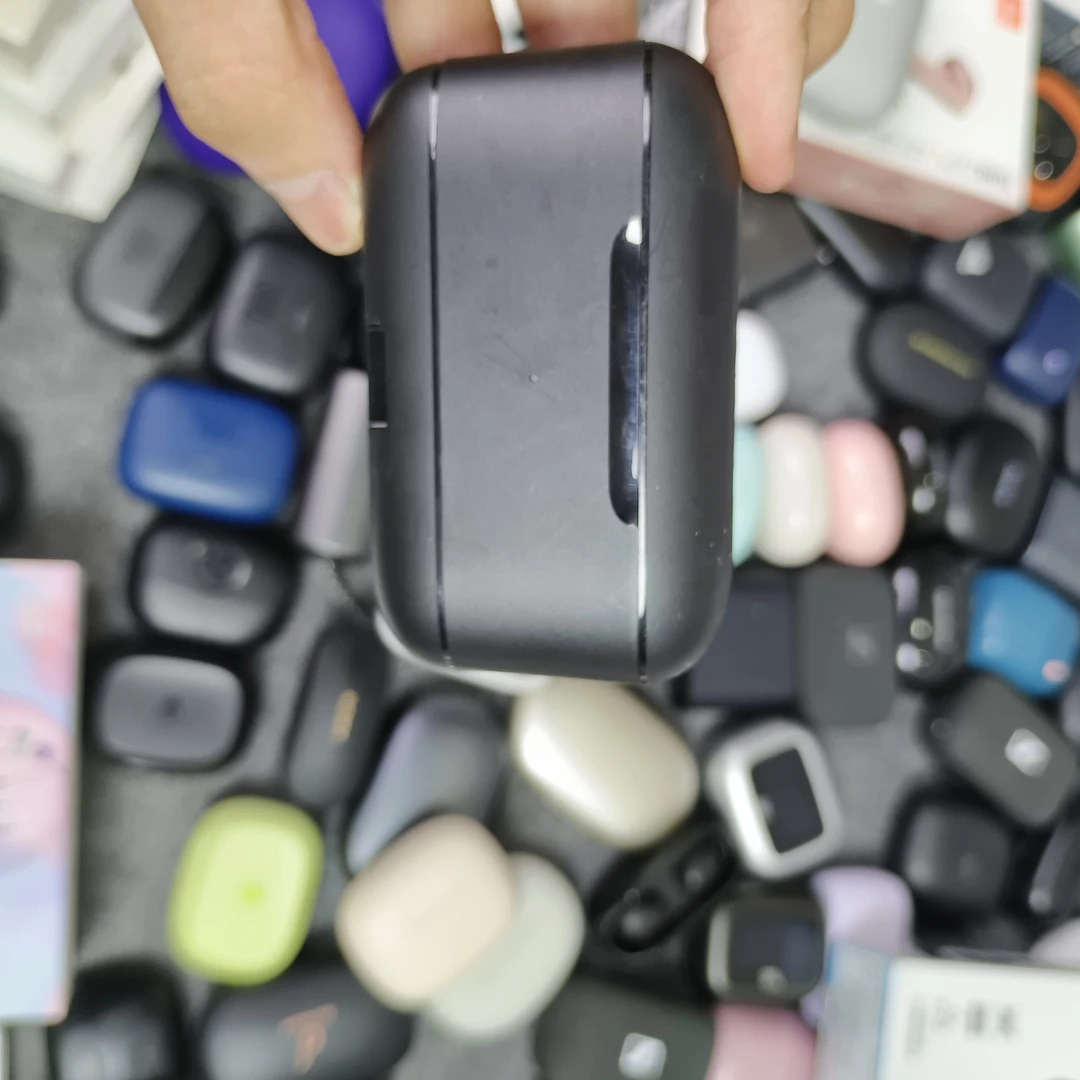 9新 Shure/舒尔 Shure/舒尔 AONIC FREE真无线蓝牙耳机