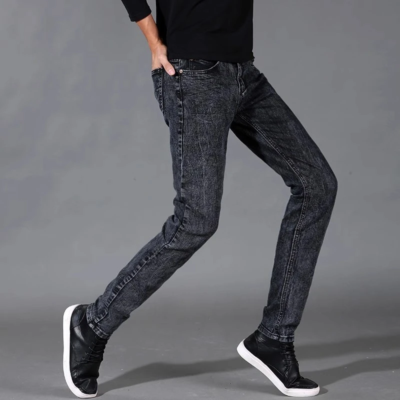 夏季薄款黑色牛仔裤男士修身小脚裤子2025夏天新款潮牌弹力休闲裤