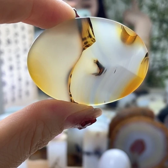 玛瑙/玉髓颈饰未镶嵌