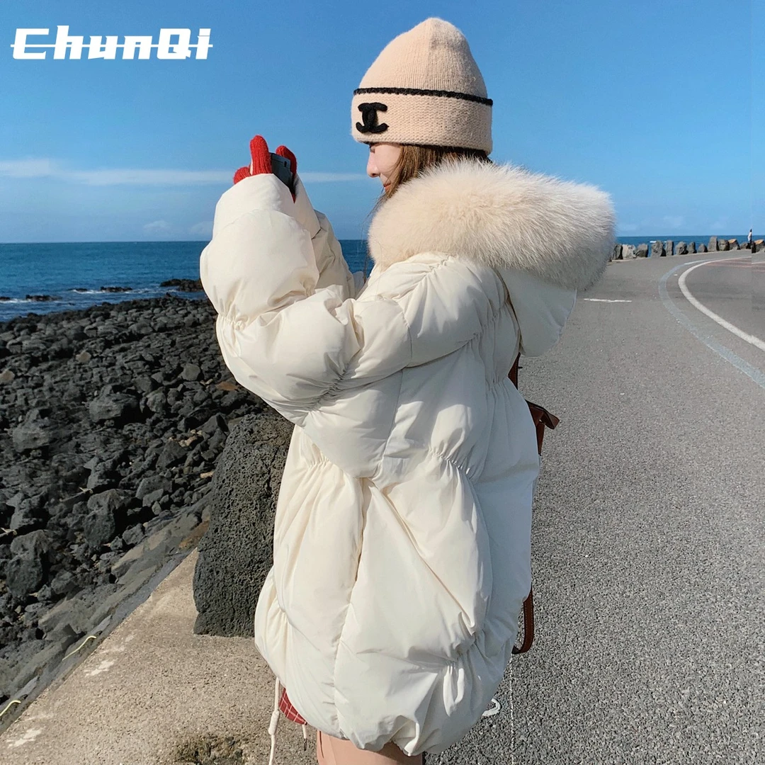 淳启大毛领绗缝羽绒服女白色冬季新款设计感加厚学生奶甜面面包服