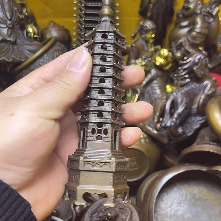 诚信经营精美铜器