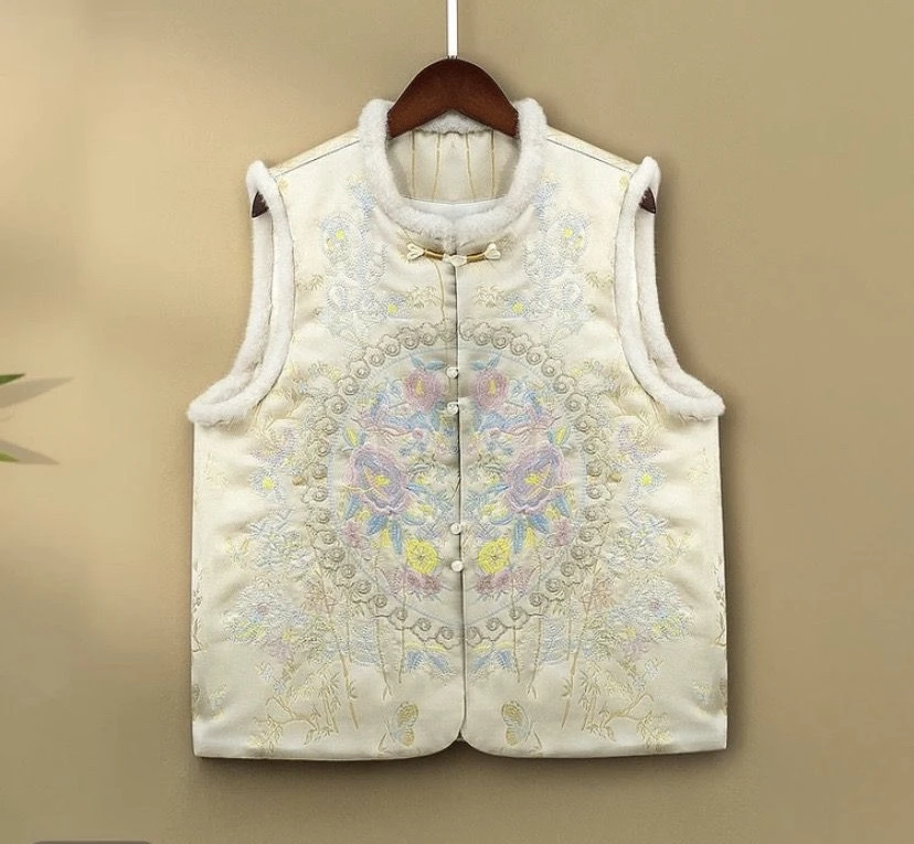 【烟岚】2025年春季新款织锦国风绣花毛领马夹新中式马甲