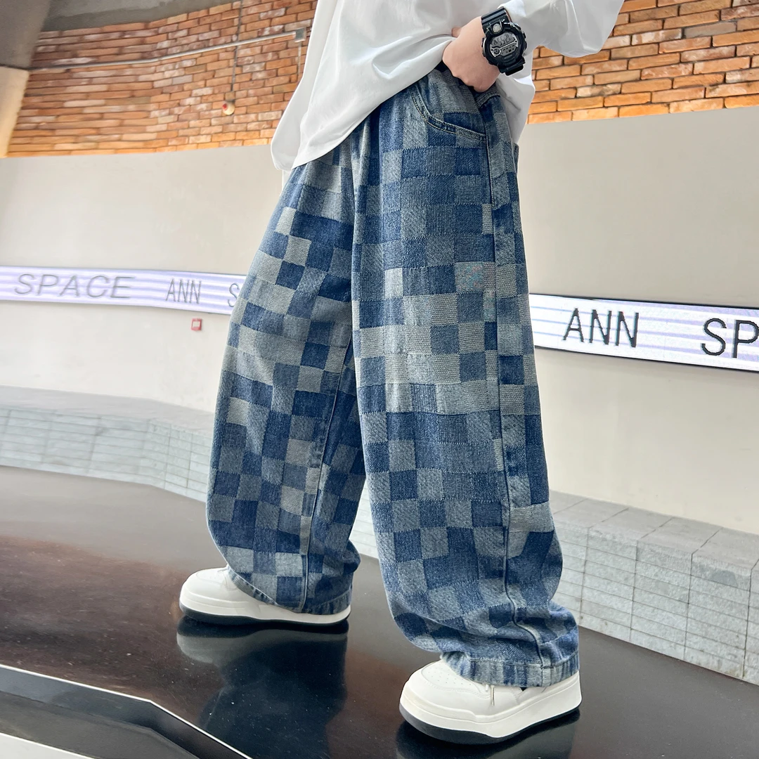 男童格子裤子春秋款2025新款儿童直筒牛仔裤宽松男孩阔腿长裤炸街